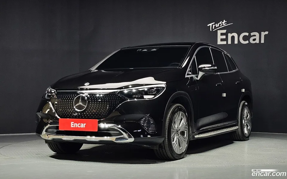 Mercedes-Benz EQE SUV 2023