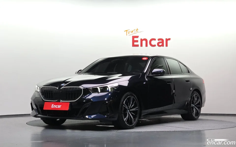BMW 5 Series 2024
