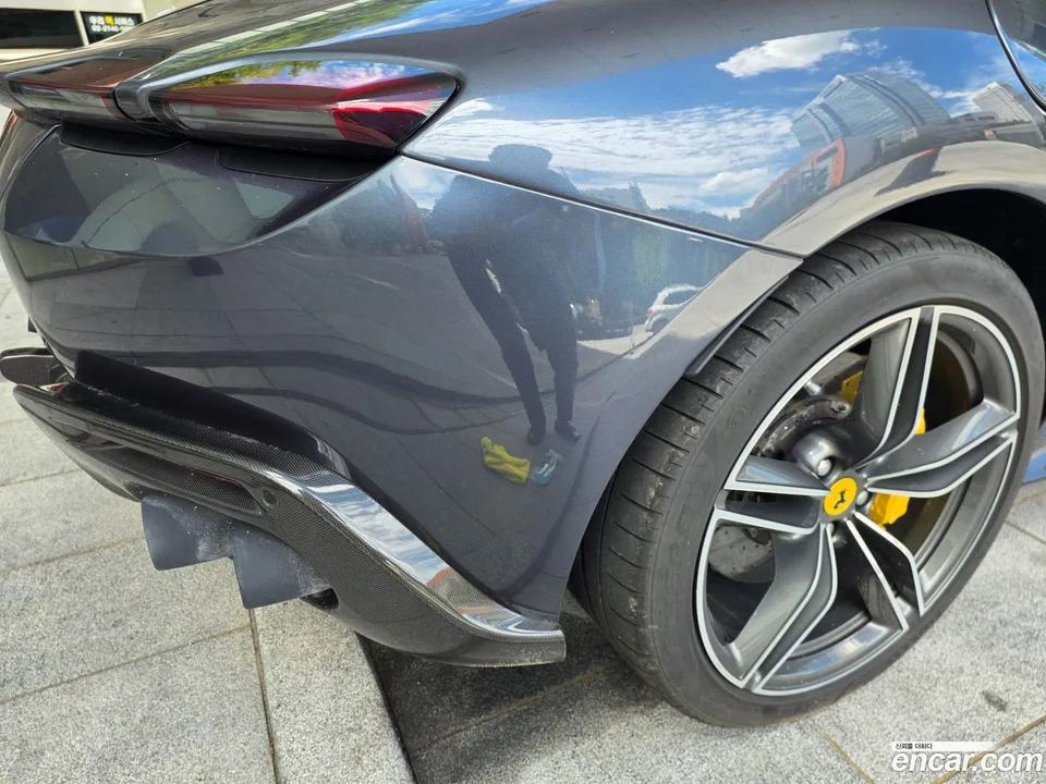 Ferrari Roma 3.9 2024 — миниатюра 5