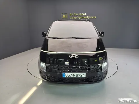 Hyundai Staria 2025 купить в Москве