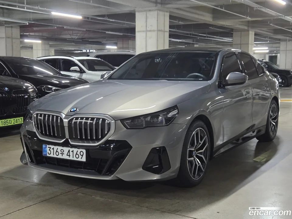 BMW 5 Series 2026