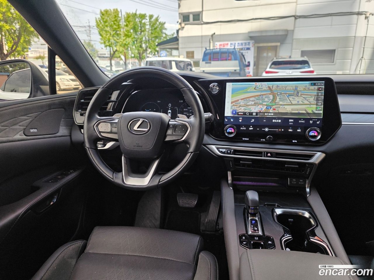 Lexus RX 350h 2025 — 4