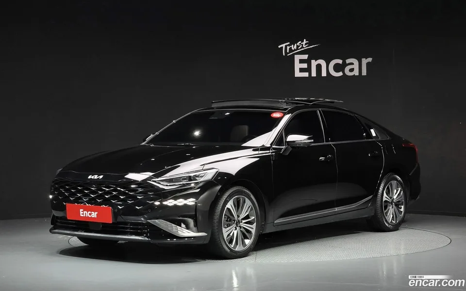Kia K8 Hybrid 2023