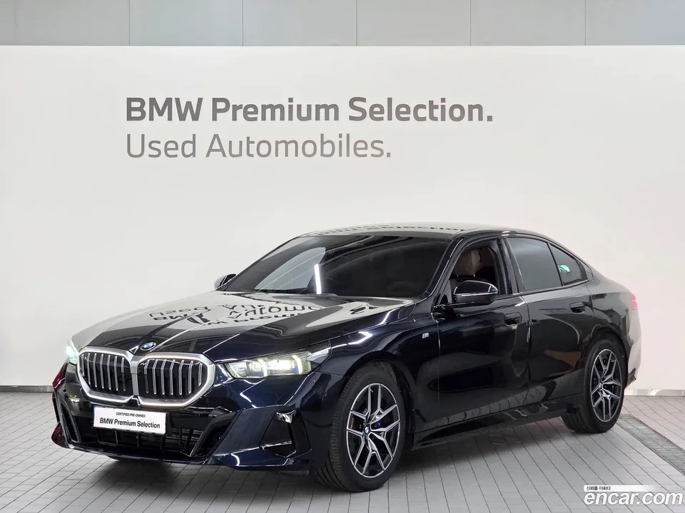 BMW 5 Series 2024