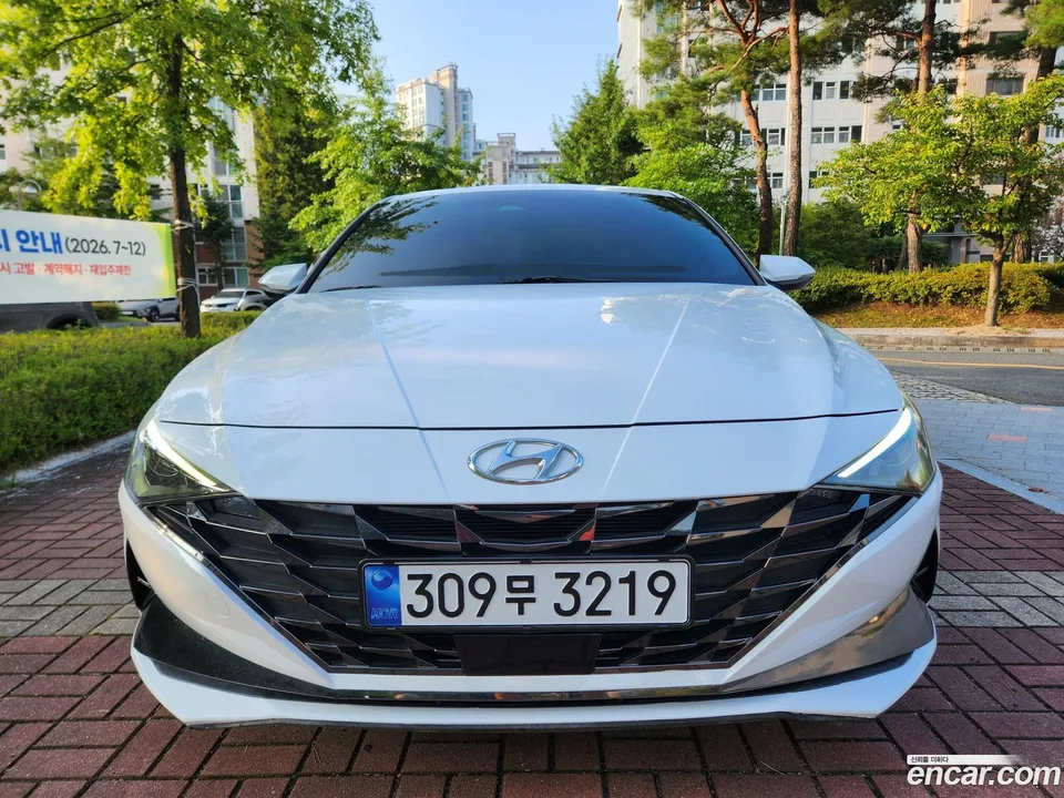 Hyundai Avante 2022