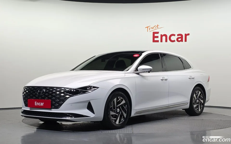 Hyundai Grandeur IG Hybrid 2022