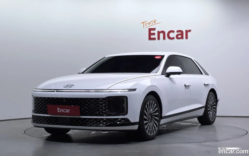 Hyundai Grandeur Hybrid 2025