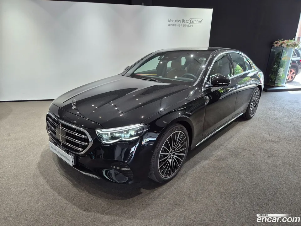 Mercedes-Benz E-Class 2026