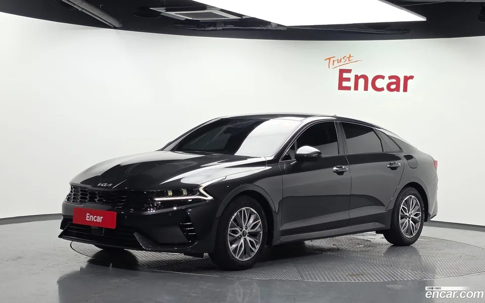 Kia K5 Hybrid 2022