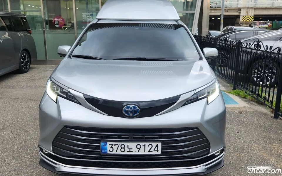 Toyota Sienna 2024