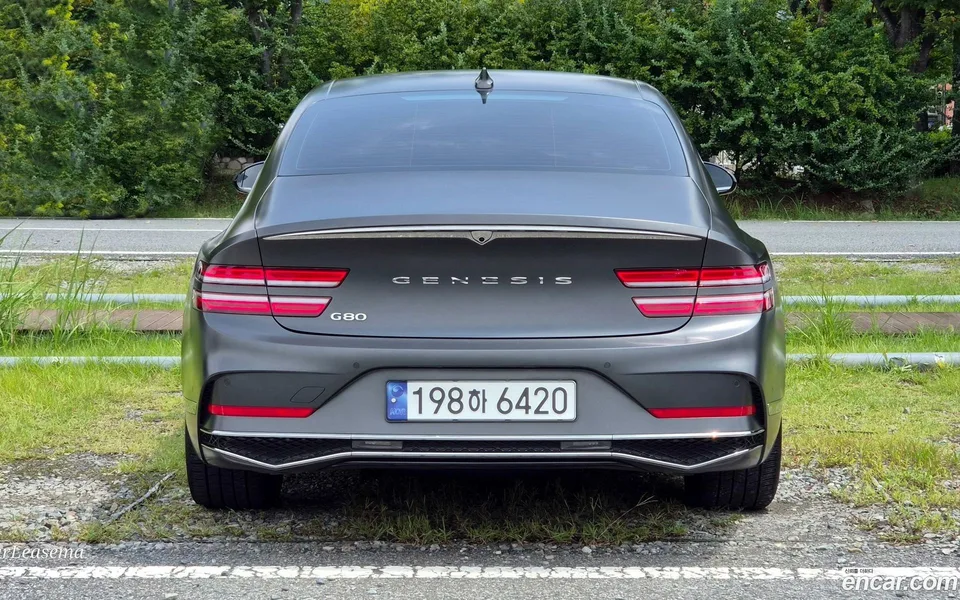 Genesis G80 2.5 2WD 2024 — миниатюра 4