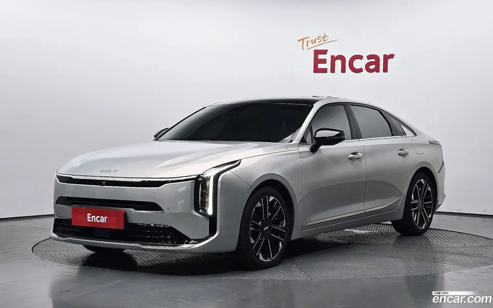 Kia K8 Hybrid 2025