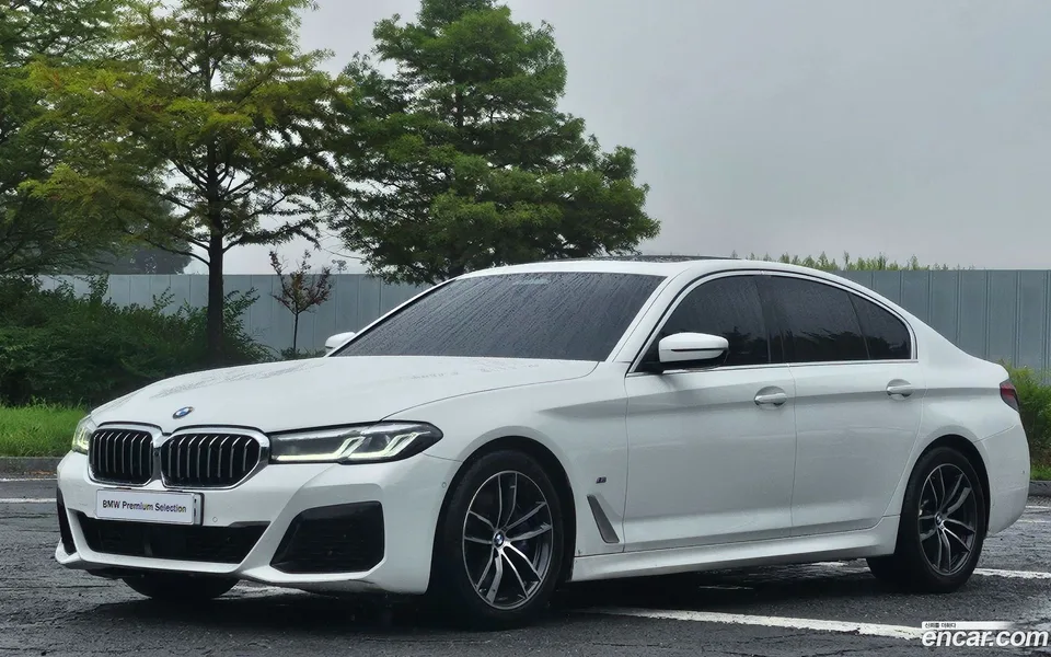 BMW 5 Series 2023