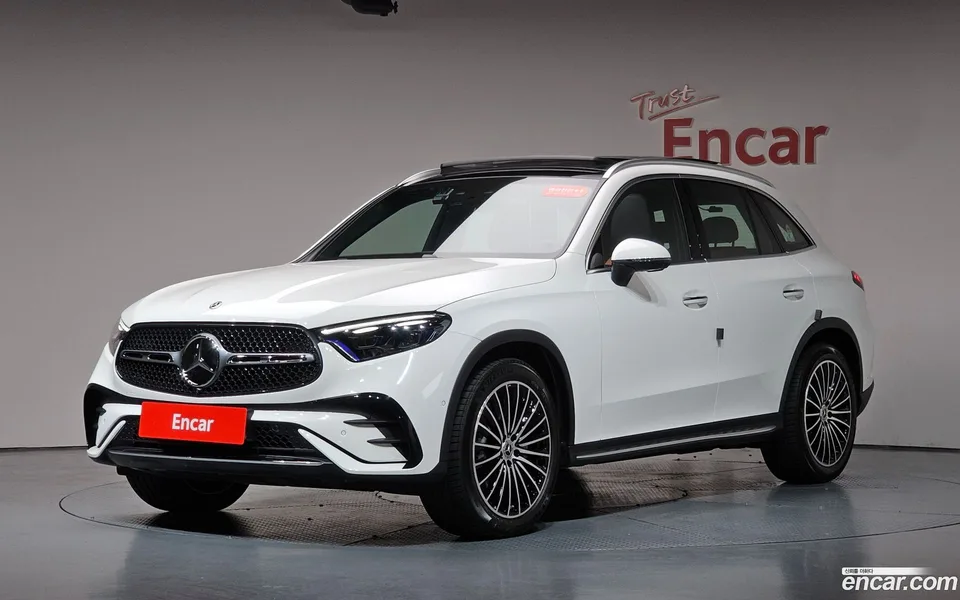 Mercedes-Benz GLC-Class 2025