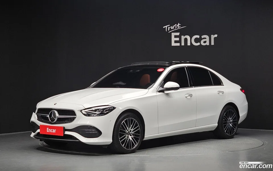Mercedes-Benz C-Class 2025