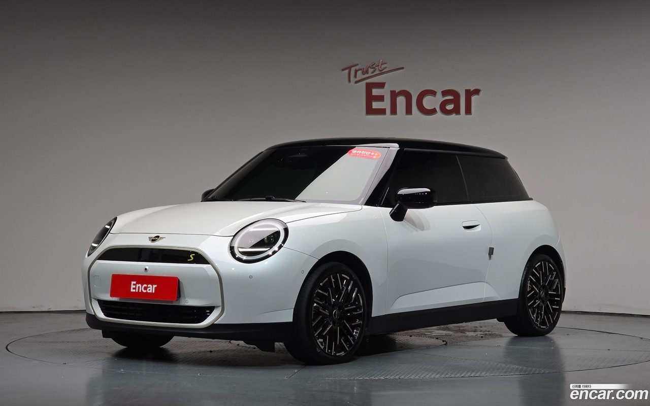 MINI Cooper Electric 2024