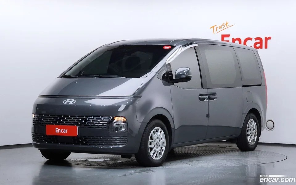 Hyundai Staria 2024