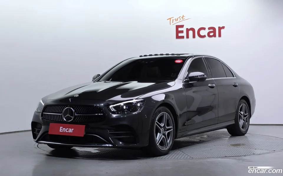 Mercedes-Benz E-Class 2023