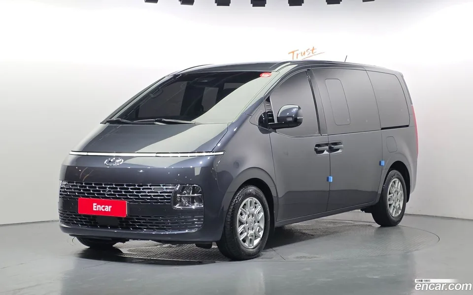 Hyundai Staria 2022