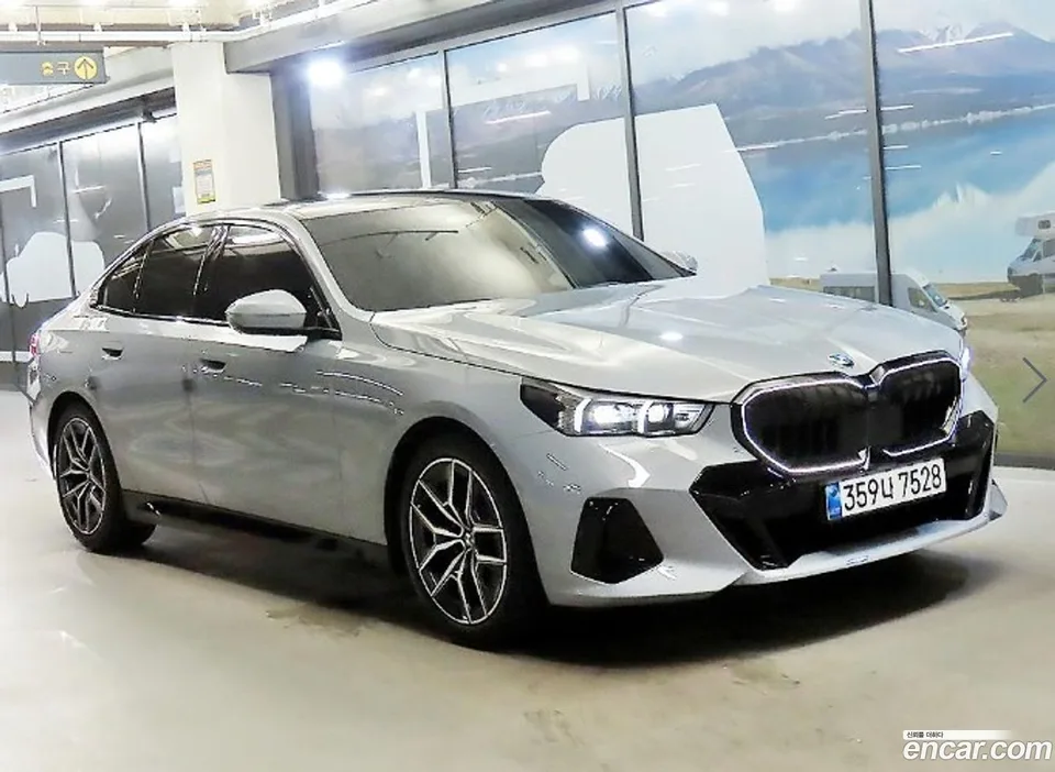 BMW 5 Series 2025