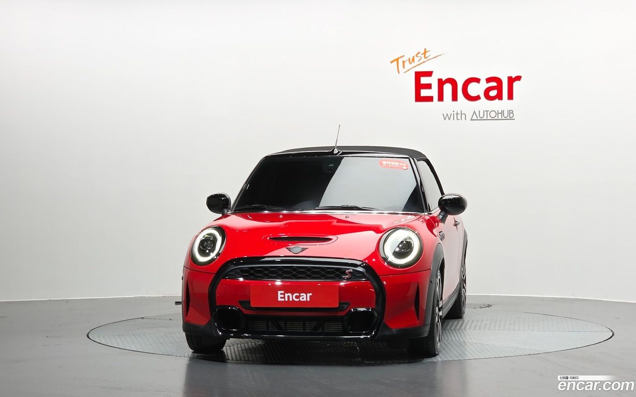 MINI Cooper S Convertible 2024 — 3