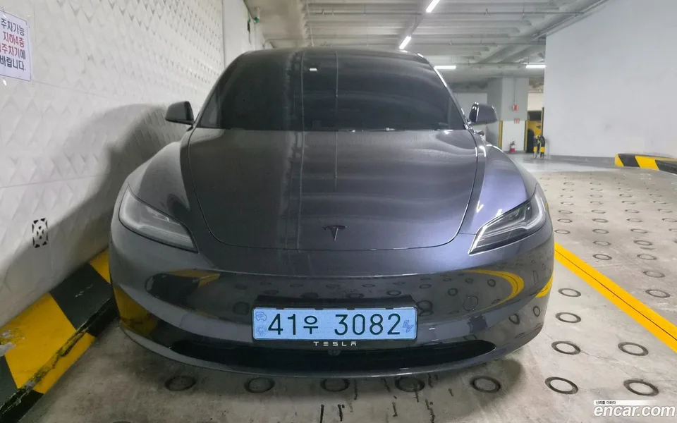 Tesla Model 3 2026