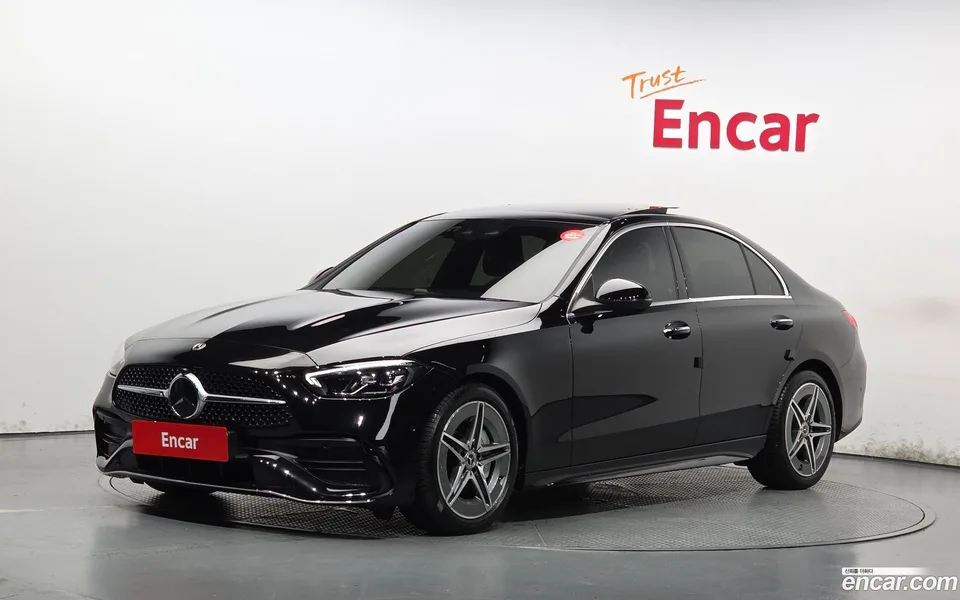 Mercedes-Benz C-Class 2024