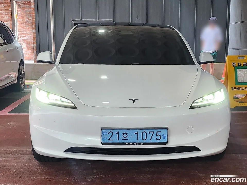 Tesla Model 3 2026