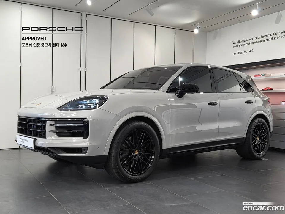 Porsche Cayenne 2024