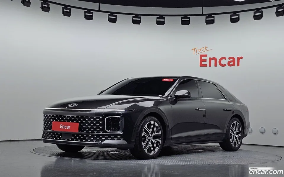 Hyundai Grandeur Hybrid 2025