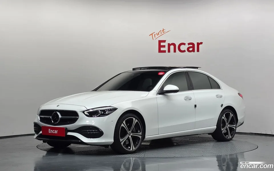Mercedes-Benz C-Class 2023