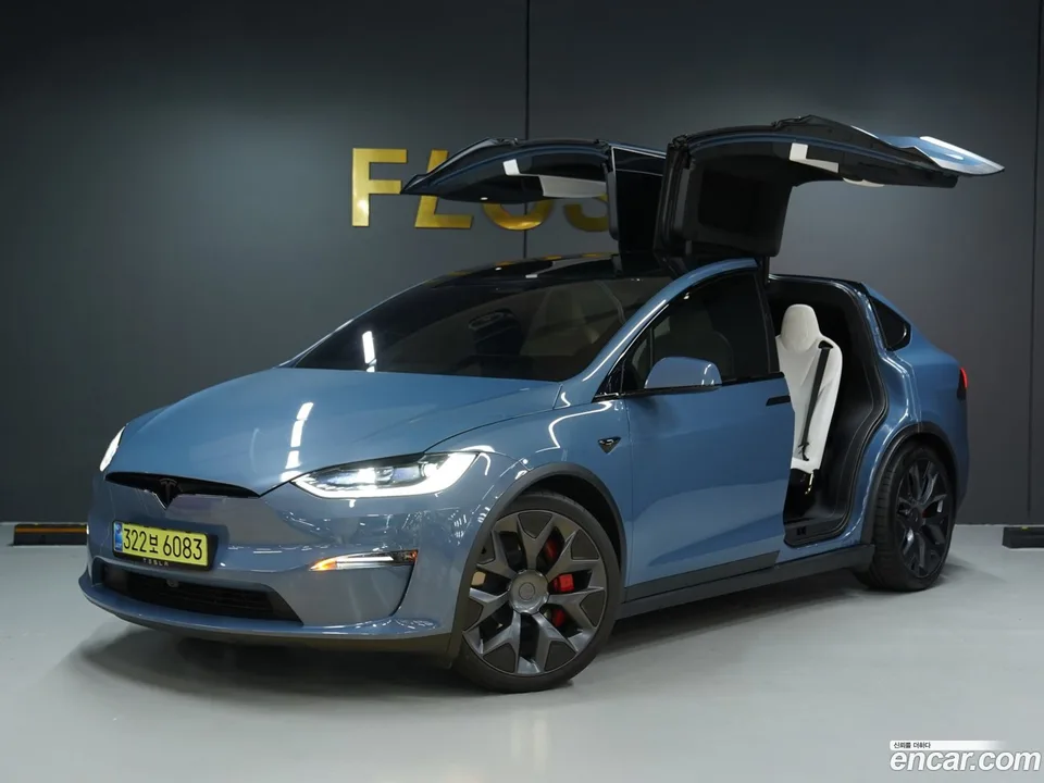 Tesla Model X 2026