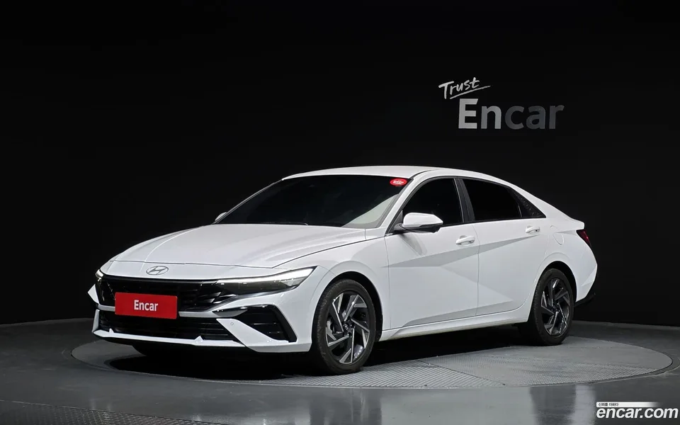 Hyundai Avante CN7 2023