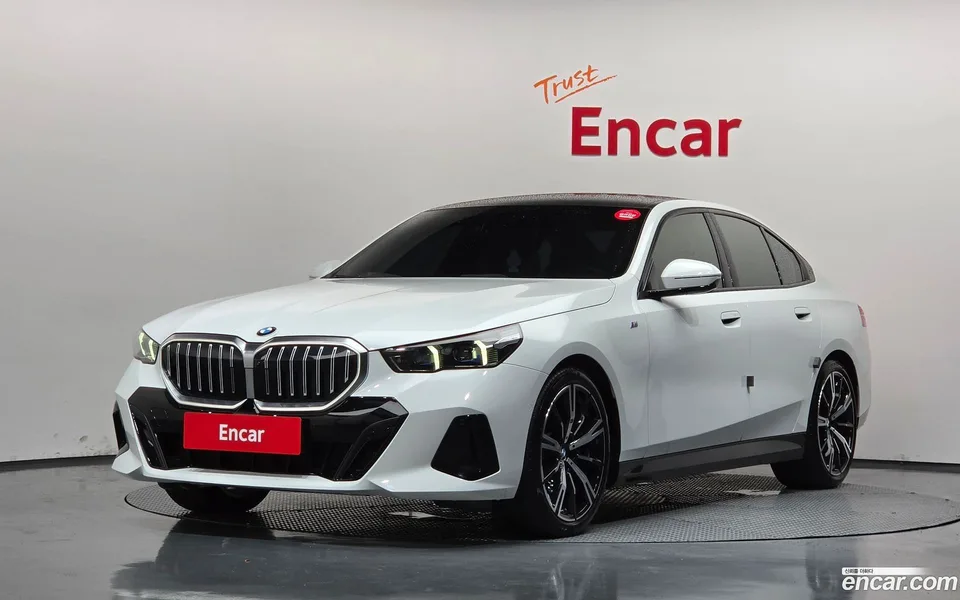 BMW 5 Series 2025