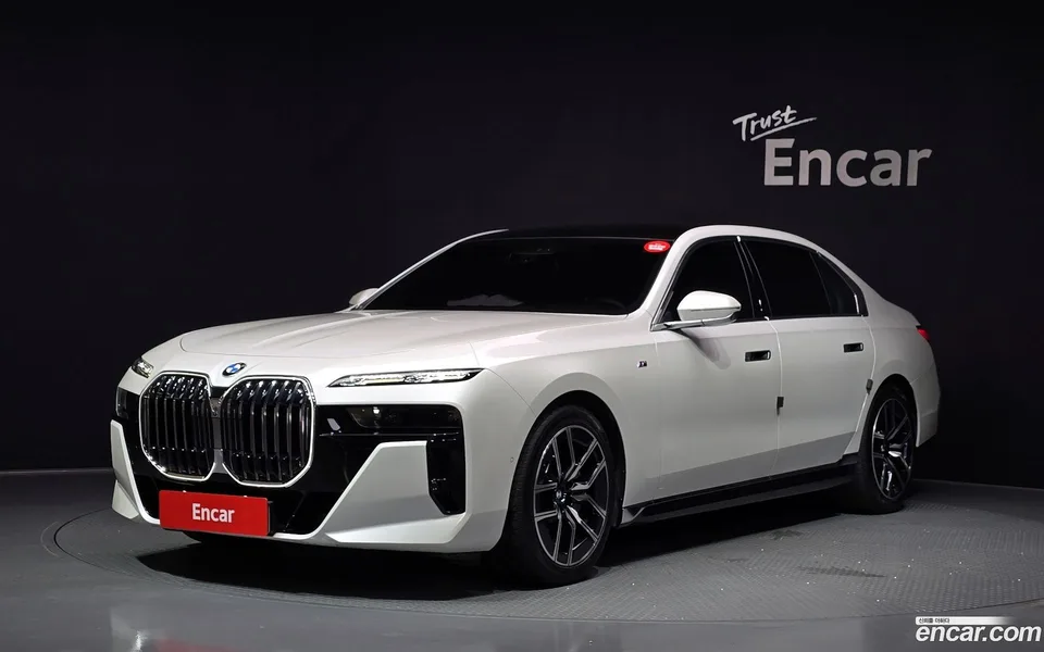 BMW 7 Series 2025