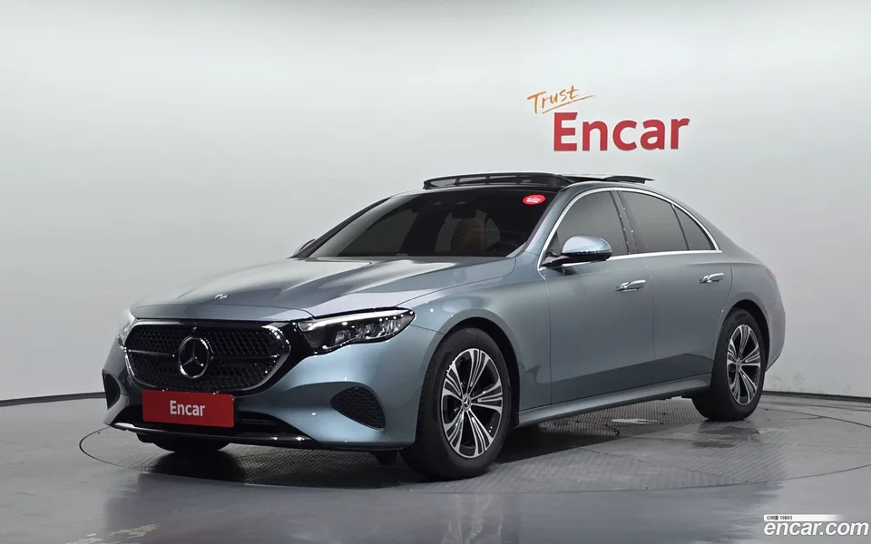 Mercedes-Benz E-Class 2025