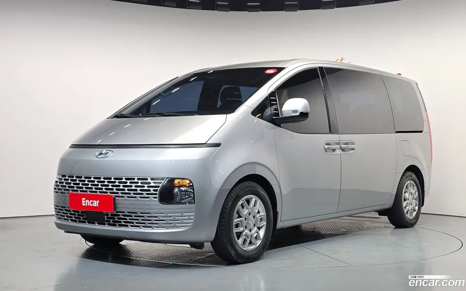 Hyundai Staria 2023