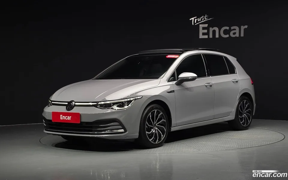 Volkswagen Golf 2024