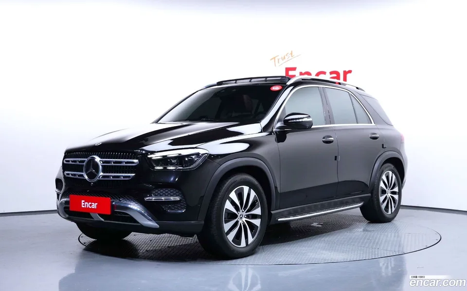 Mercedes-Benz GLE-Class 2023