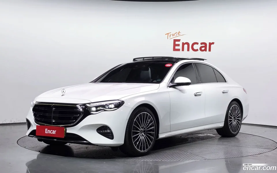 Mercedes-Benz E-Class 2025