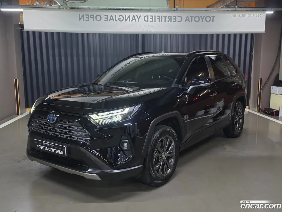Toyota RAV4 2024