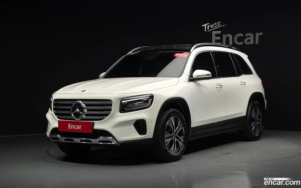 Mercedes-Benz GLB-Class 2024