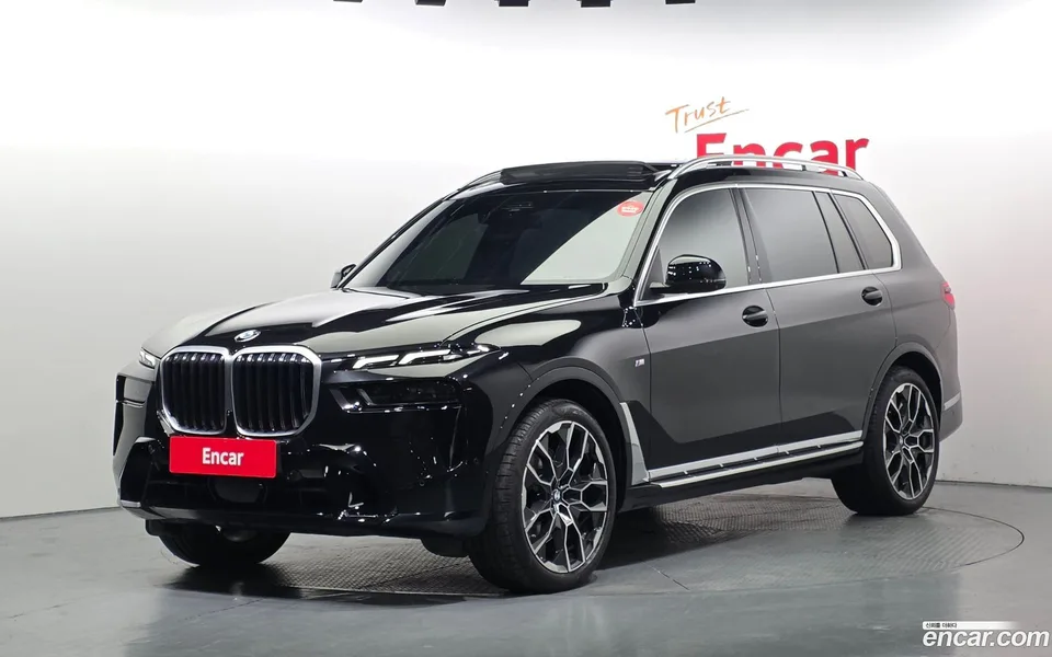 BMW X7 2025