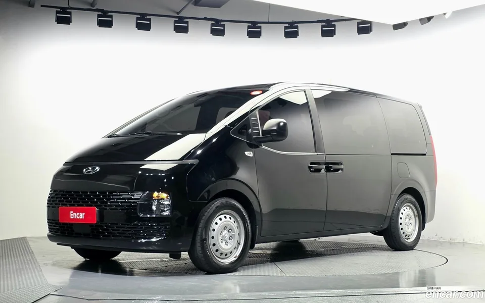 Hyundai Staria 2022