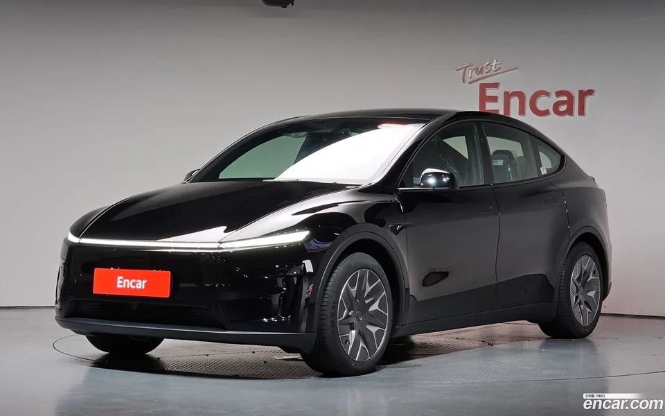 Tesla Model Y 2026
