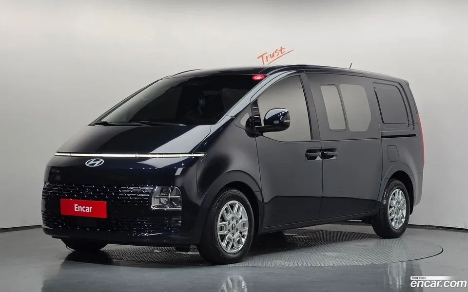 Hyundai Staria 2024