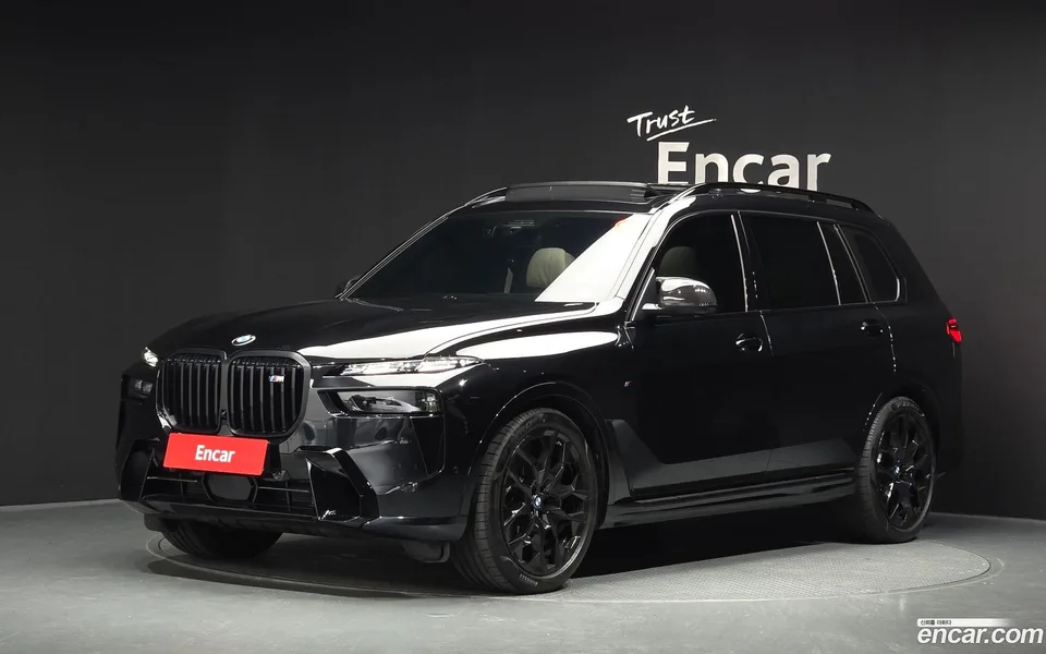BMW X7 2025