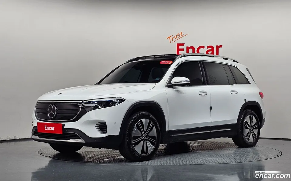 Mercedes-Benz EQB 2024