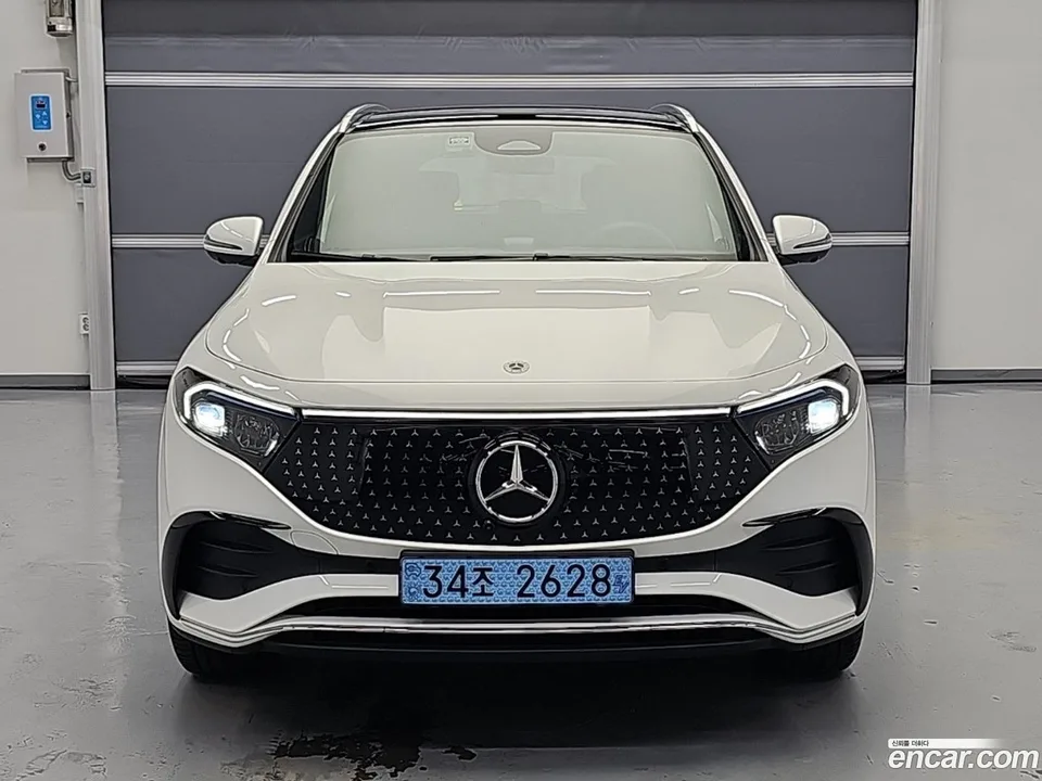 Mercedes-Benz EQA 2025