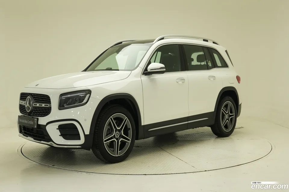Mercedes-Benz GLB-Class 2025